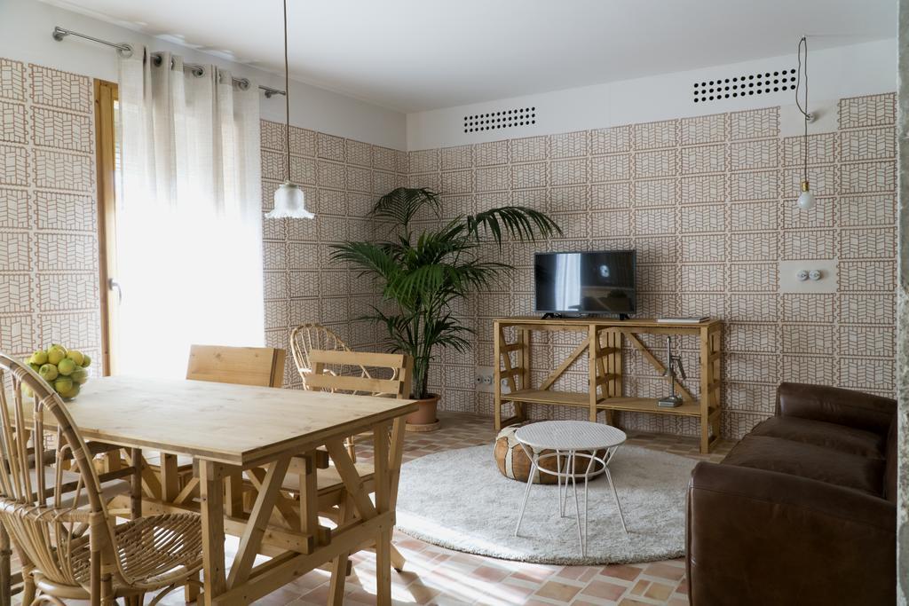 Moll Petit Apartments - Turismo De Interior Кан-Пікафорт Екстер'єр фото